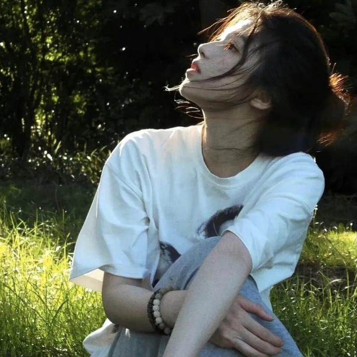 歌喉赞